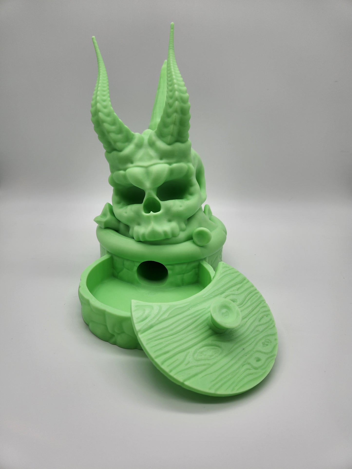 Skull Dice Tower