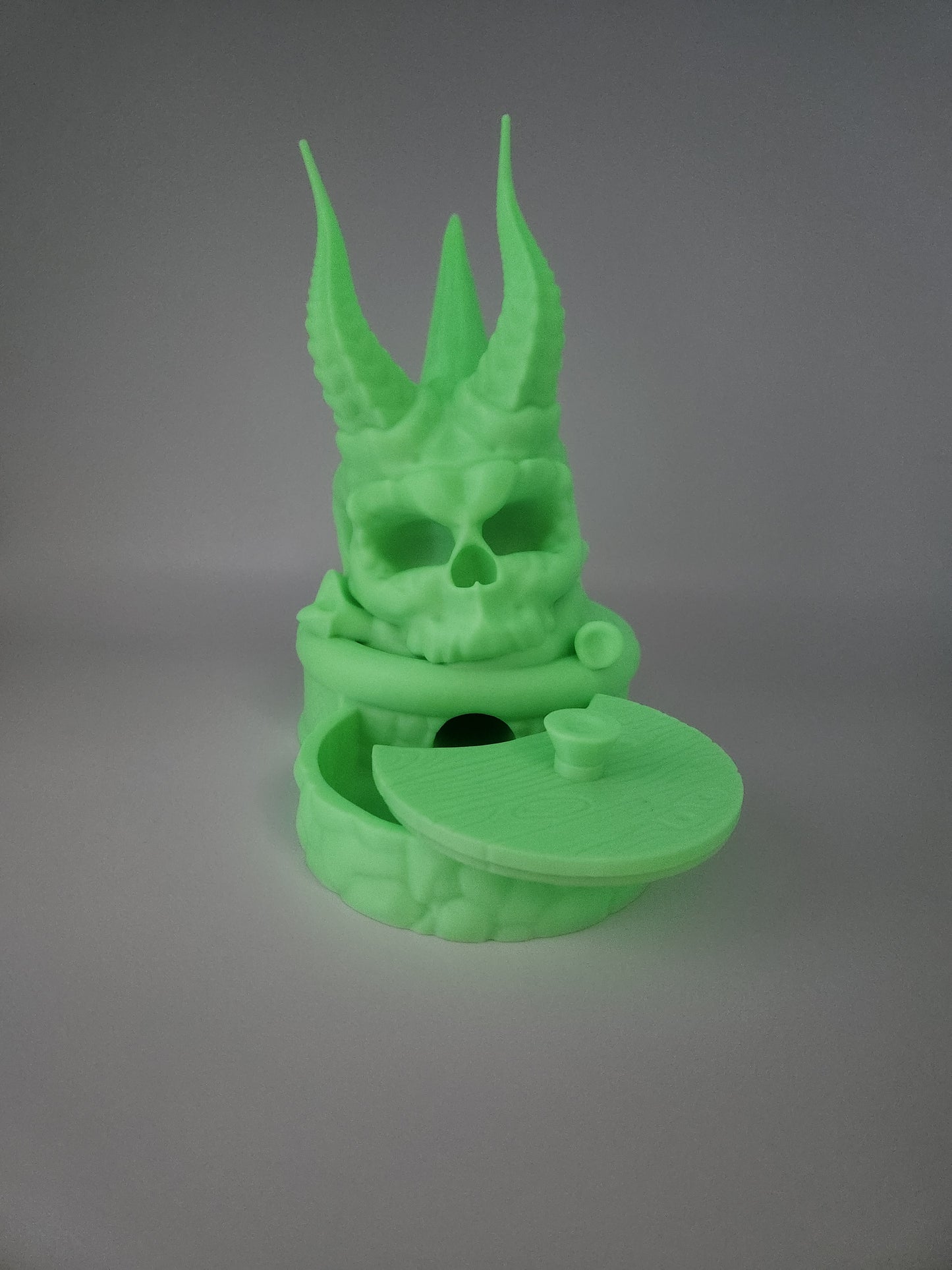 Skull Dice Tower