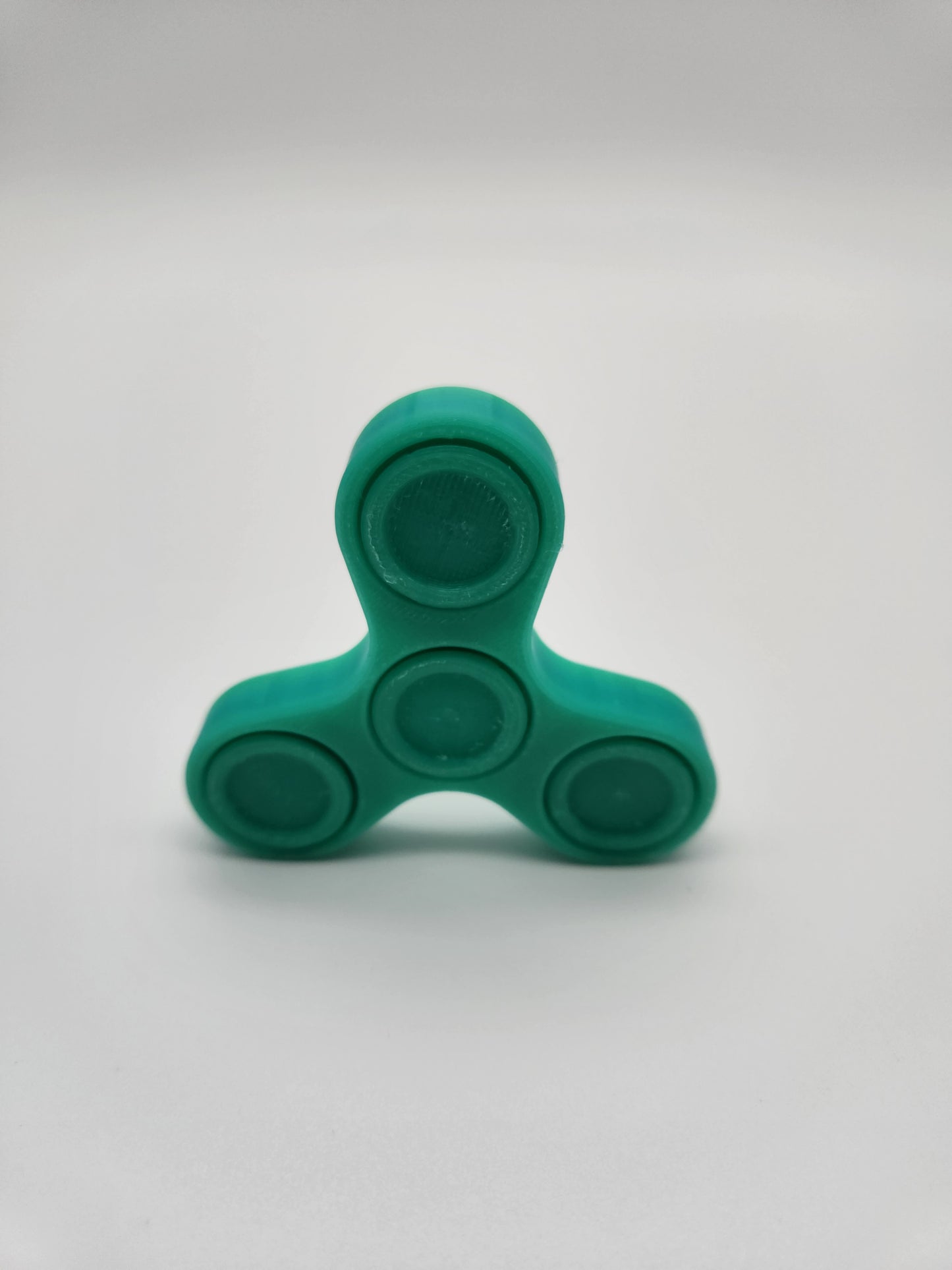 Lobe fidget spinner