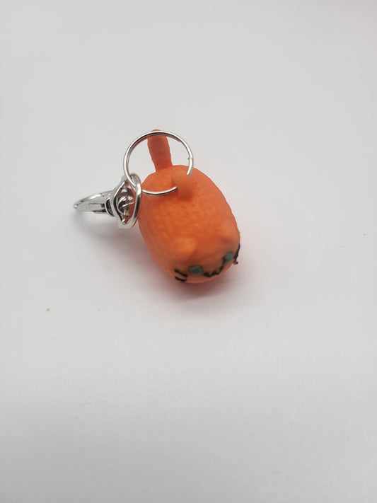 Loaf Cat Clip